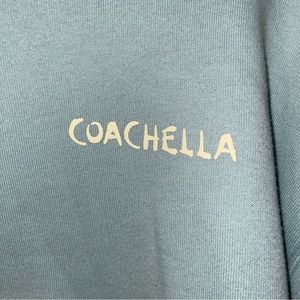 Coachella Crop Sweatshirt Size L (Missing Size Tag)